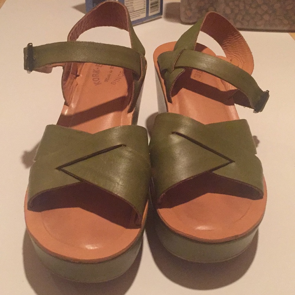 Kork-Ease Ava Sandal size 8 European 39
